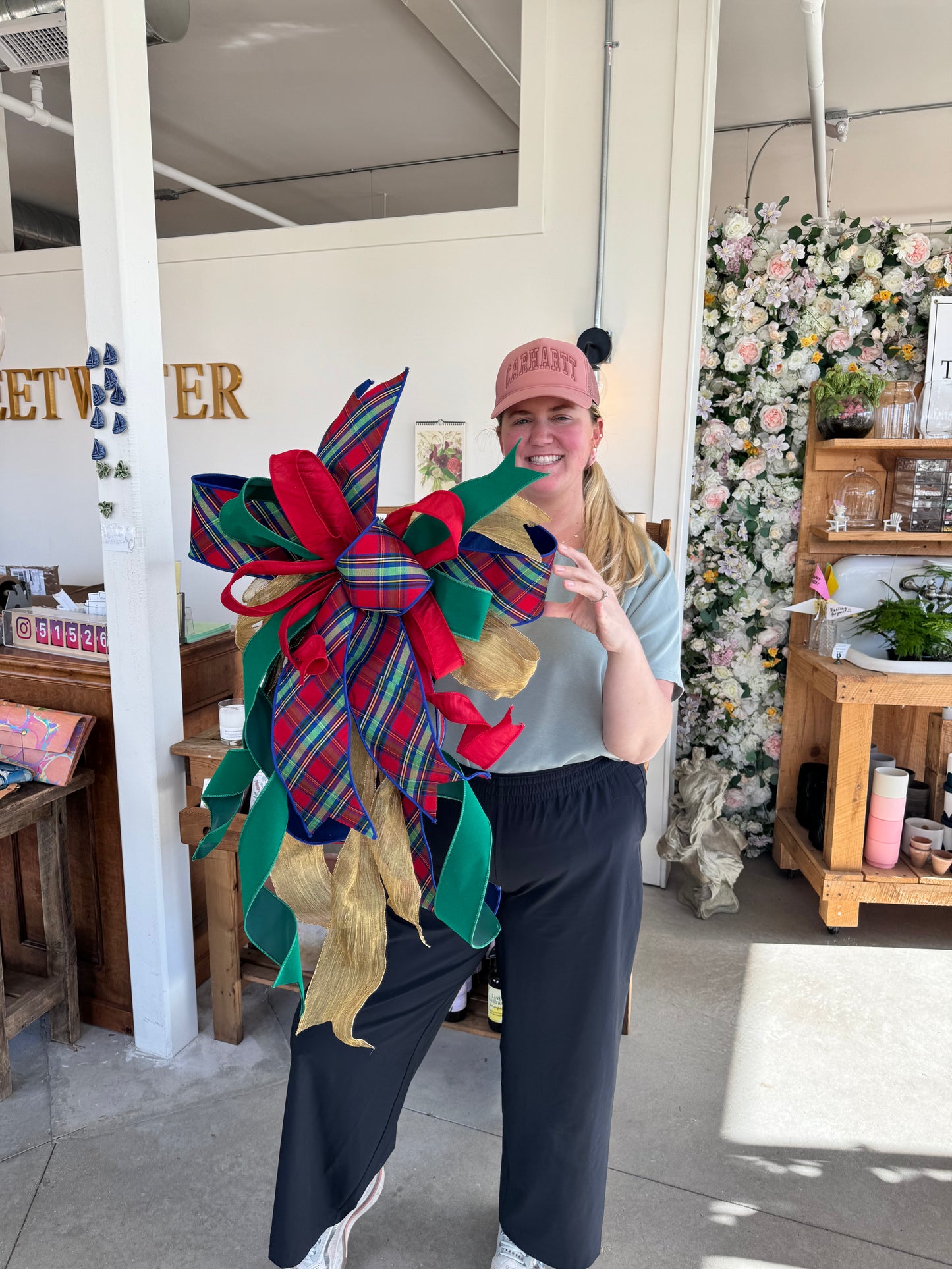 90s Christmas Bow